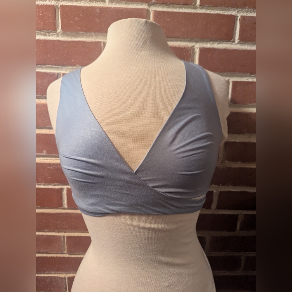 2 Aerie Bralettes. Size: Large. Gently Worn. Blue and Pink. - Picture 3 of 8